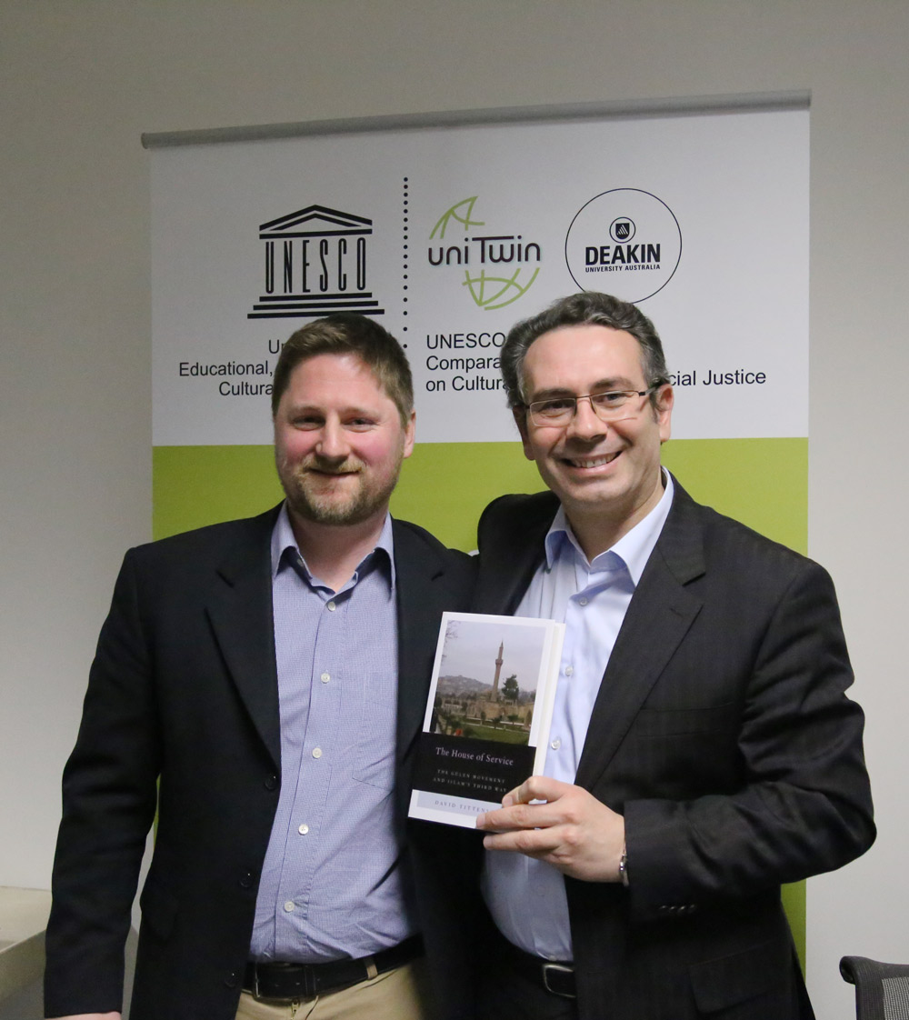Author David Tittensor with AIS Executive Director Ahmet Polat